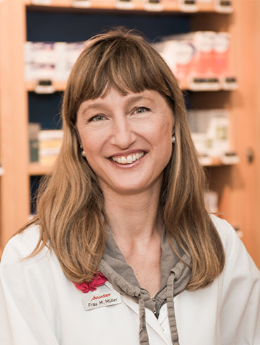 Frau Müller (Apothekerin)